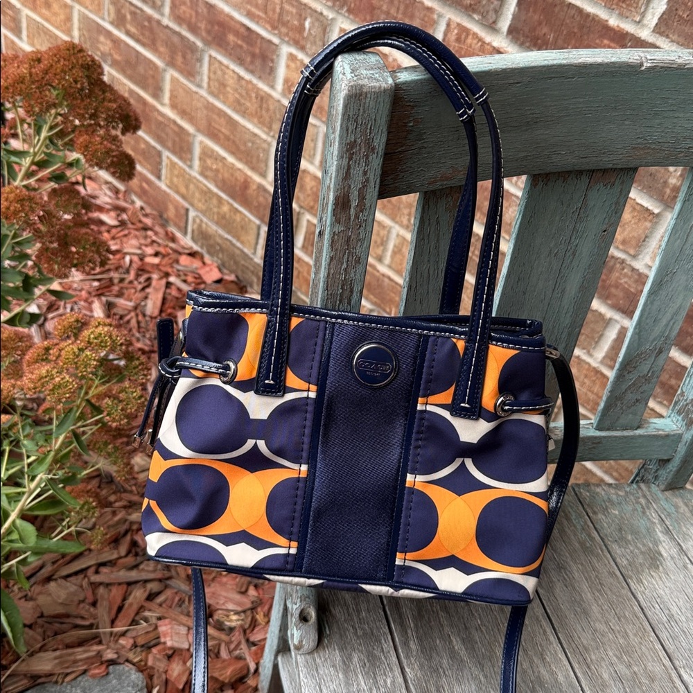 COACH Navy & Orange w/light tan Medium Handbag w/attached Xbody Strap
